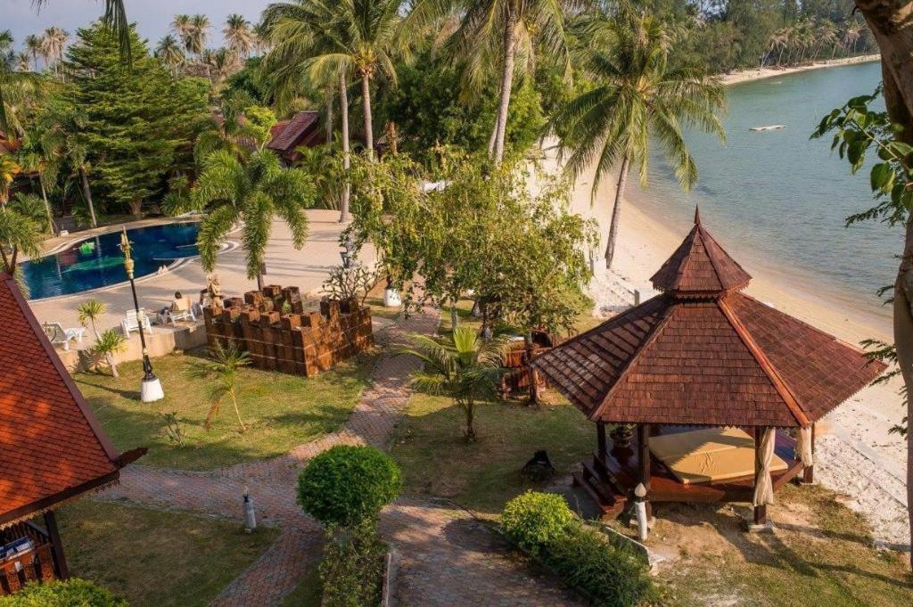 Grand Sea Beach Resort Haad Rin Exterior foto